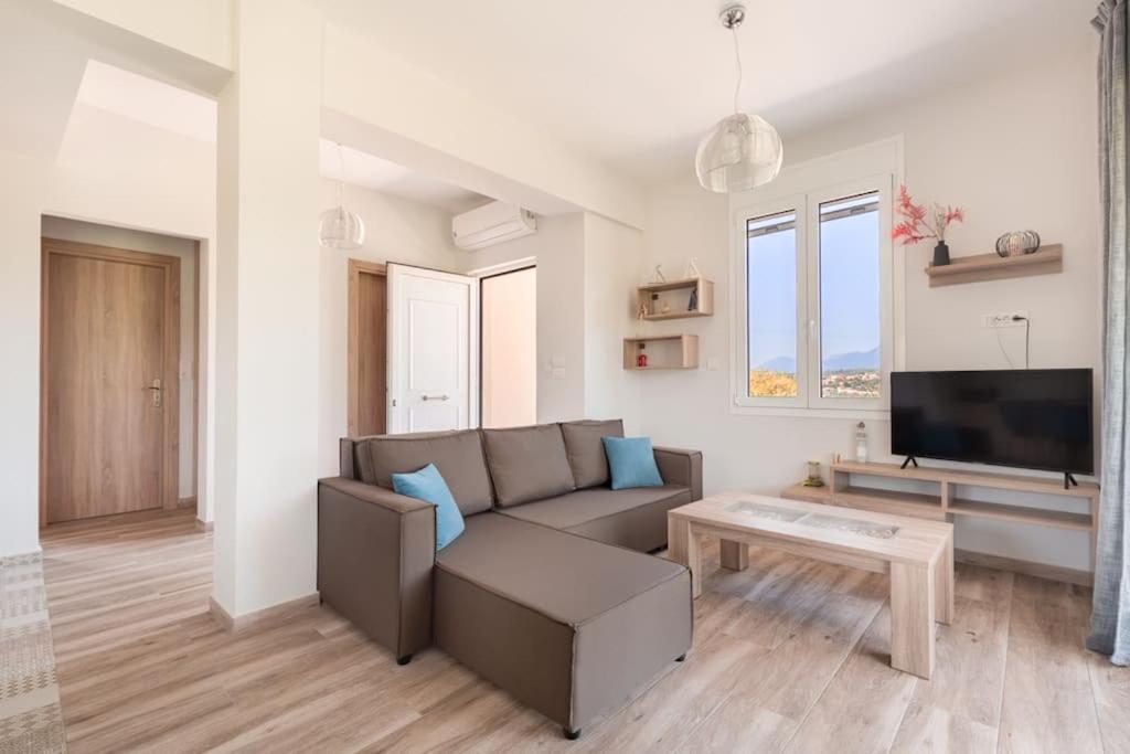 Dimitra'S Sunny Villa Mirsinochori ภายนอก รูปภาพ